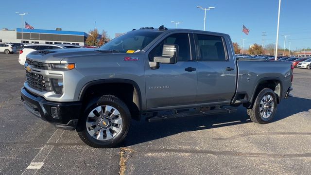 2024 Chevrolet Silverado 2500HD Custom 4