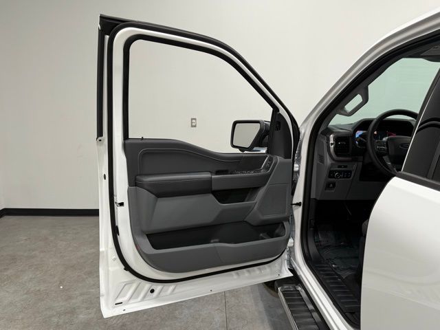 2025 Ford F-150 XLT photo