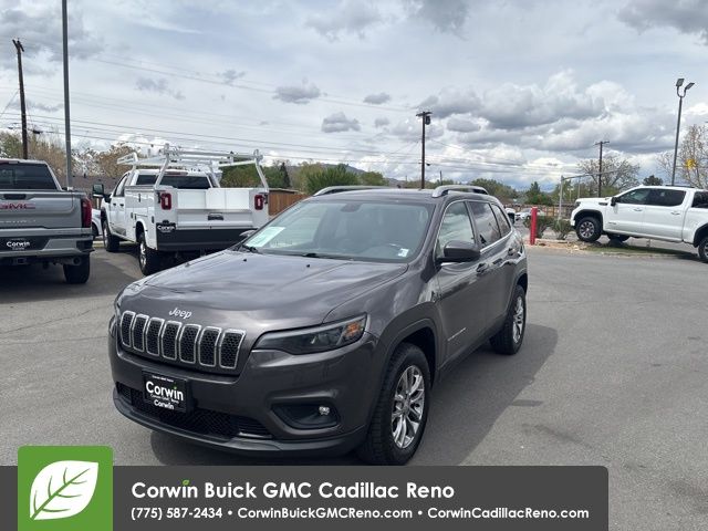 Gray (Granite Crystal Metallic Clearcoat) 2019 Jeep Cherokee Latitude Plus 4WD SUV / Crossover Four-Wheel Drive 9-Speed Automatic
