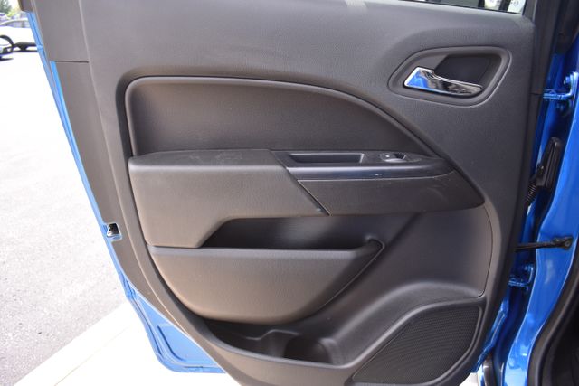 2022 Chevrolet Colorado LT - Photo 13