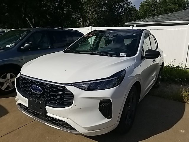 Used 2023 Ford Escape SUV