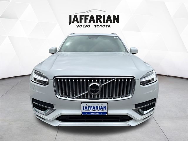 2025 Volvo XC90 T8 photo 5