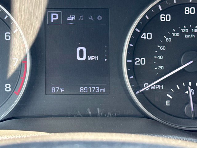 Used 2018 Blue Hyundai Value Edition image 26