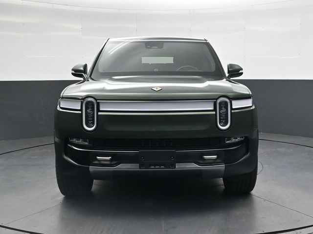 Used 2024  Rivian Adventure image 9