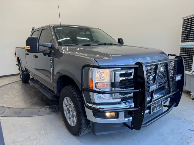 2023 Ford F-250 Super Duty XLT Crew Cab 4WD