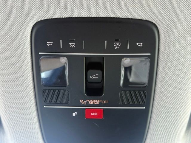 Used 2026 Red Hyundai SEL Convenience image 26