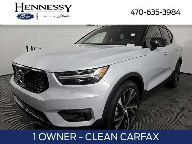 Silver 2022 Volvo XC40 T4 R-Design FWD SUV / Crossover Front-Wheel Drive Automatic