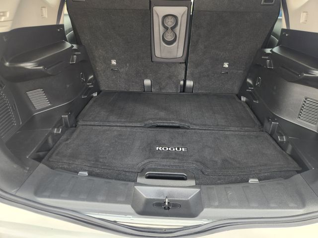 2020 Nissan Rogue SV White at South Houston Nissan