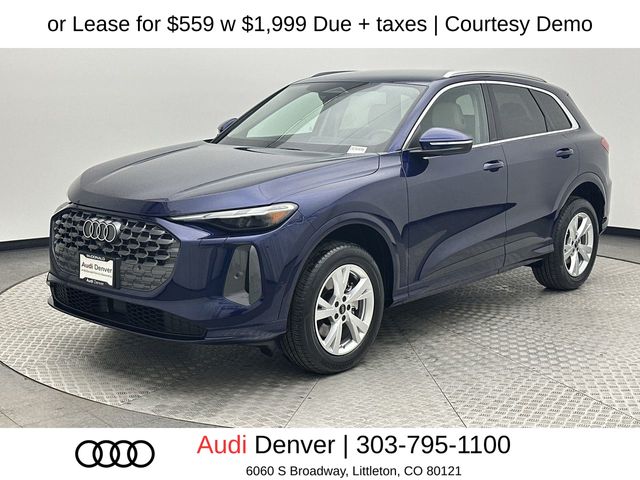 Navarra Blue Metallic 2025 Audi Q5 quattro Premium 40 TFSI SUV / Crossover All-Wheel Drive 7-Speed Automatic