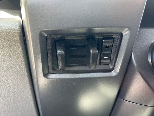 2019 Ford F-250SD XLT - Blue exterior view 19
