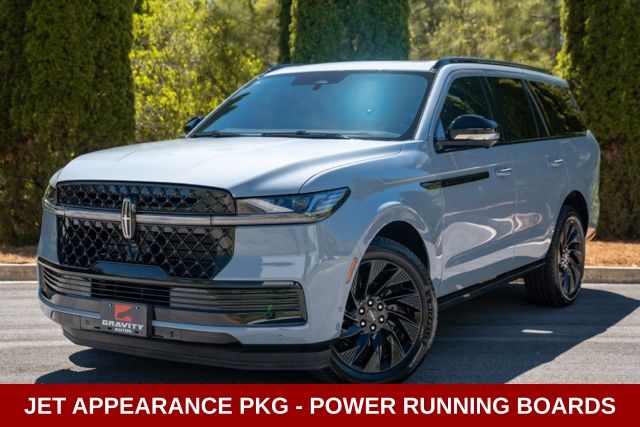 Gray 2025 Lincoln Navigator Reserve 4WD SUV / Crossover Four-Wheel Drive Automatic