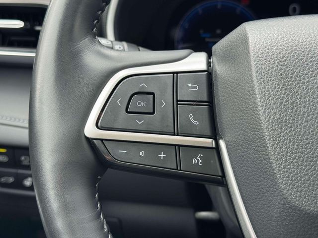 used 2023 Toyota Highlander car, priced at $43,268