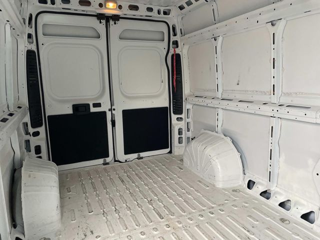 2023 Ram ProMaster 2500 High Roof 10