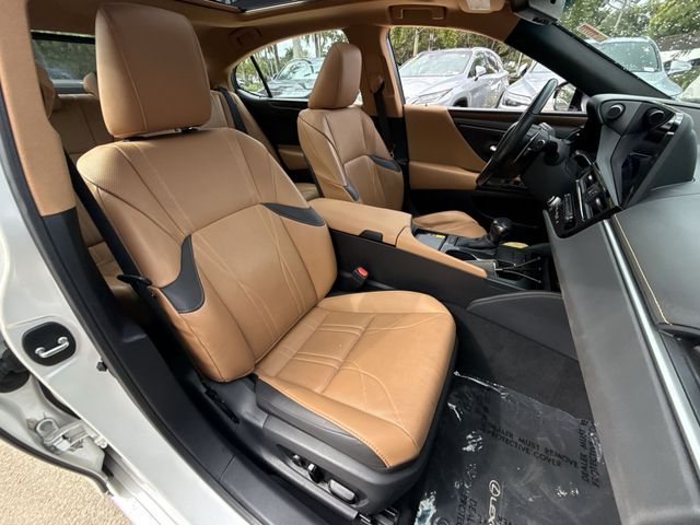 2025 Lexus ES - $50,998