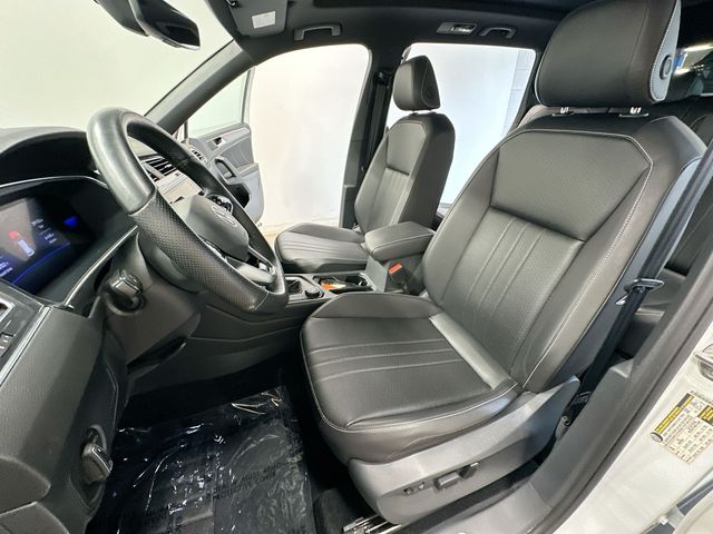 2022 Volkswagen Tiguan 2.0T SE R-Line Black  at Bob Ruth Ford