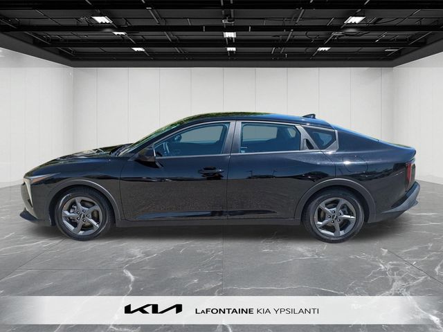 Used 2025 Kia K4 LXS with VIN 3KPFT4DE0SE099623 for sale in Ypsilanti, MI