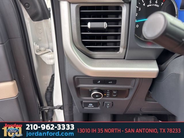 Used Car 2023 Ford Expedition  Xlt For Sale Under $50,000 In San Antonio, Texas