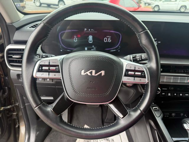 used 2025 Kia Telluride car, priced at $35,457