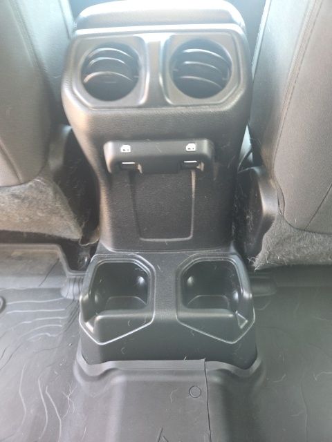 Used 2021 Jeep Wrangler SUV