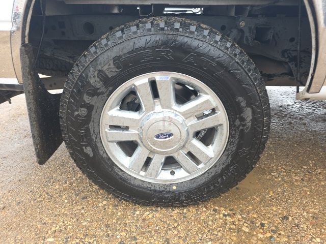 2008 White Ford F-150 XLT 4X4 Truck