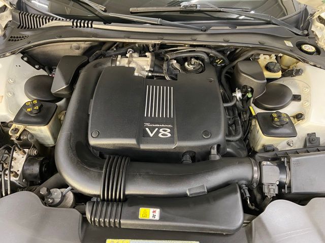 2002 Ford Thunderbird thumbnail 33