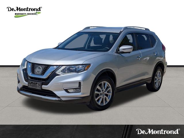 2017 Nissan Rogue SV - 0