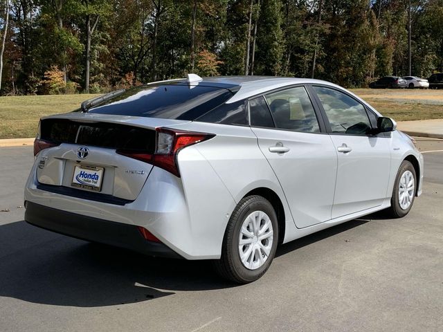 2022 Toyota Prius L 9