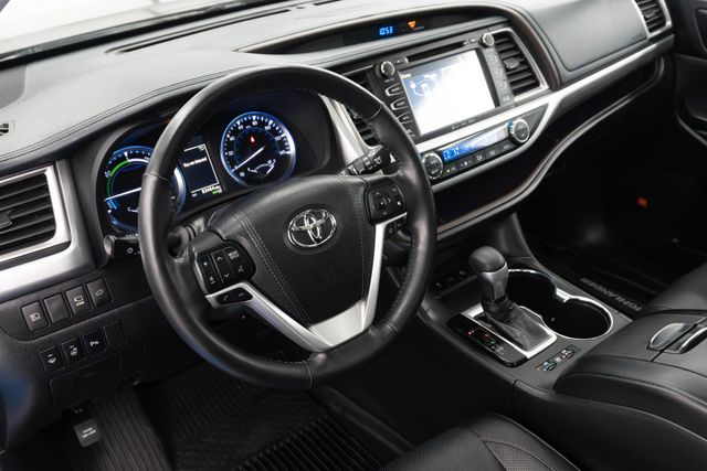 Used 2018 Toyota Highlander Hybrid SUV
