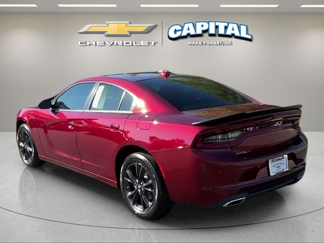 Used 2023 Red Dodge SXT image 3