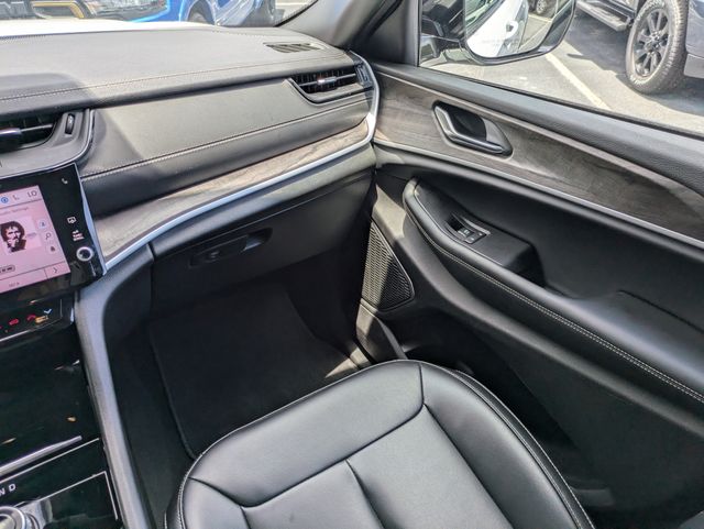 2026 Jeep Grand Cherokee Limited 4x2