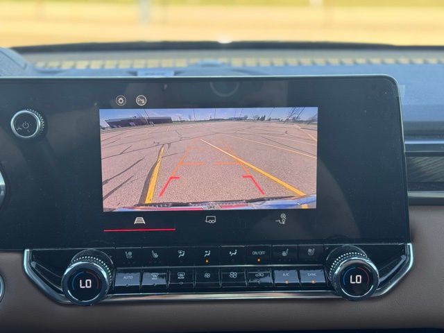 2023 GMC Canyon 4WD Crew Cab Short Box AT4