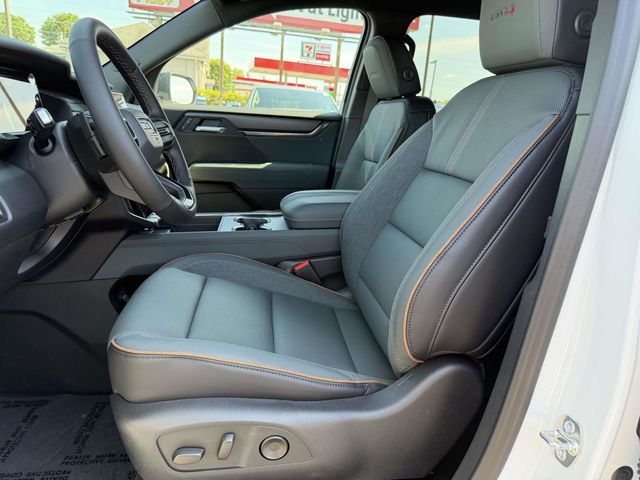 2026 GMC Acadia AT4 - Photo 7