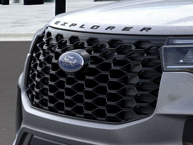 2025 Ford Explorer ST-Line 17