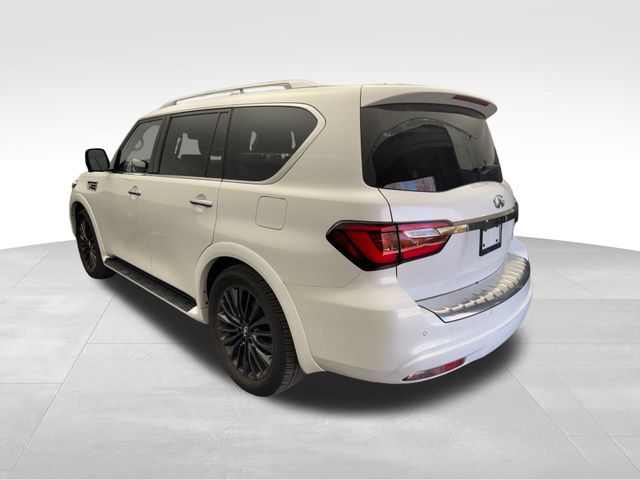 2023 INFINITI QX80 Premium Select 7