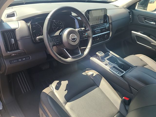 Used 2024 Nissan Pathfinder SUV