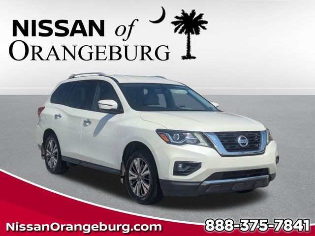 2018 Nissan Pathfinder SV