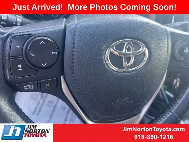 2018 Toyota RAV4 Hybrid Limited 10