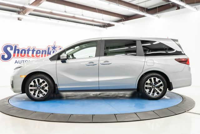 New 2026 Honda Odyssey Van