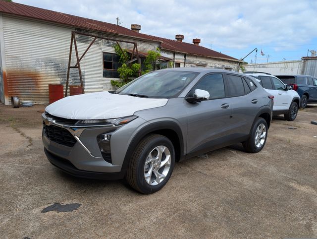 Gray 2026 Chevrolet Trax LS FWD SUV / Crossover Front-Wheel Drive 6-Speed Automatic