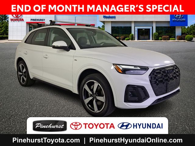 2023 Audi Q5 45 Premium Plus's photo