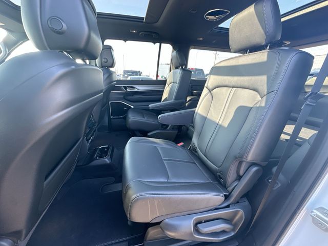 New 2026 White Jeep Limited Reserve image 15