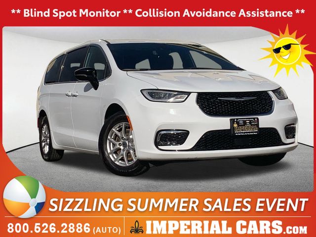 Bright White Clearcoat 2025 Chrysler Pacifica Select FWD Minivan Front-Wheel Drive 9-Speed Automatic