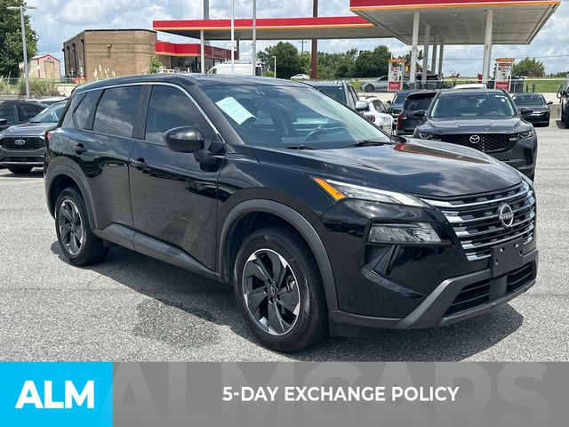 Used 2025 Black Nissan SV image 3