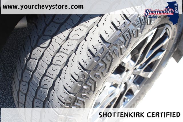 Used 2024 Chevrolet Traverse SUV