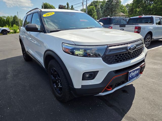 White Metallic 2022 Ford Explorer SUV / Crossover All-Wheel Drive Automatic