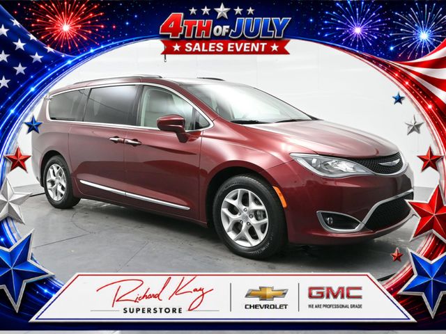  2018 Chrysler Pacifica Touring L FWD   