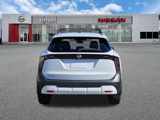 New 2026 Nissan Kicks SUV