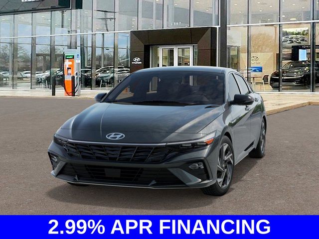 2025 Hyundai Elantra SEL Sport photo