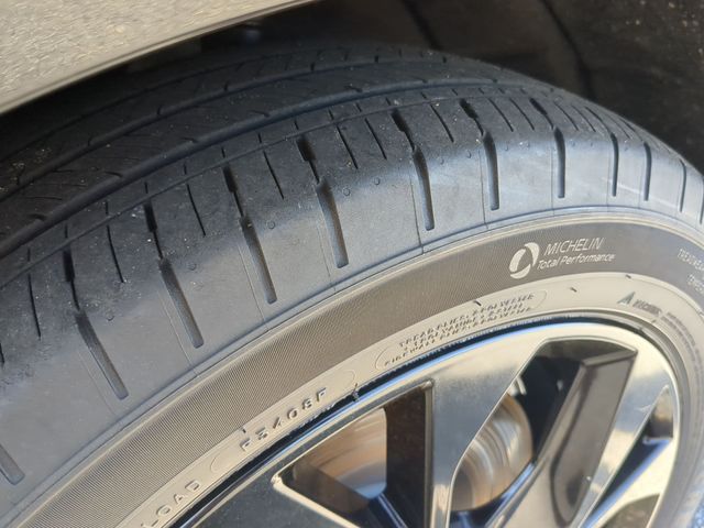 Used 2023 White Ford Premium image 19