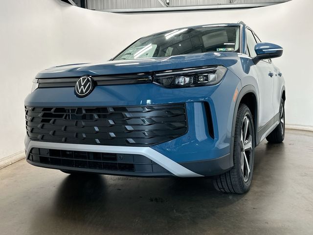 2026 Volkswagen Tiguan 2.0T SE Blue at Audi Porsche Sewickley